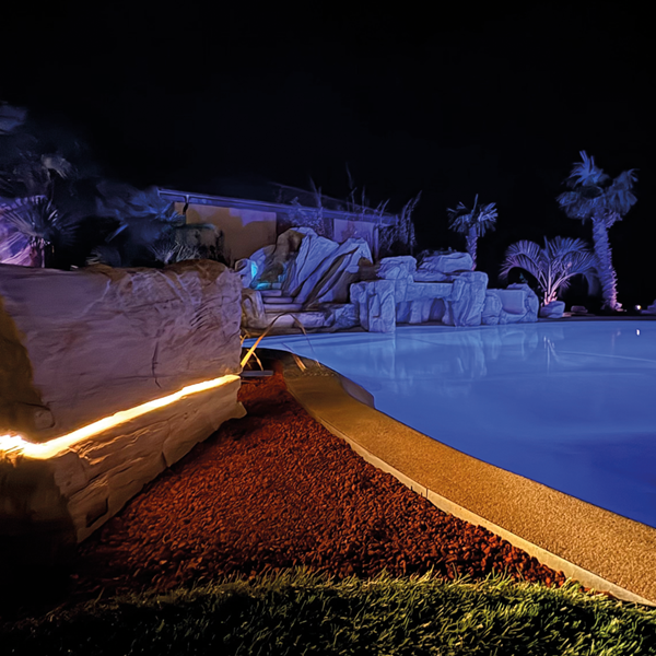 Un lagon baigné de lumière