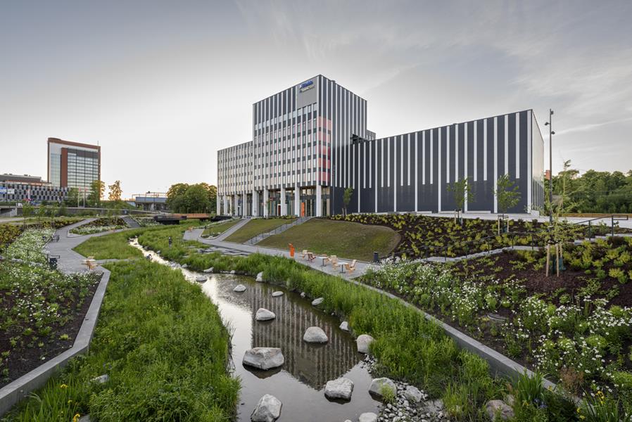 Hatsinanpuisto, de la friche au parc